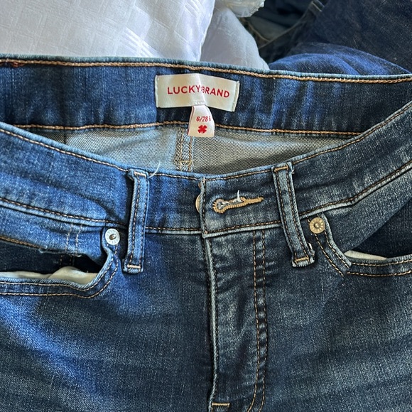 Lucky Brand Skinny Jeans - Picture 2 of 5